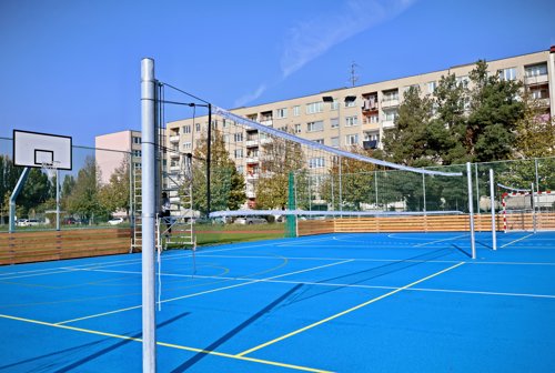 ZŠ Na Valtické - otevřené školní hřiště